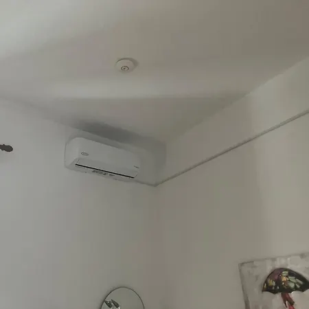 Polemarhos 4 *
